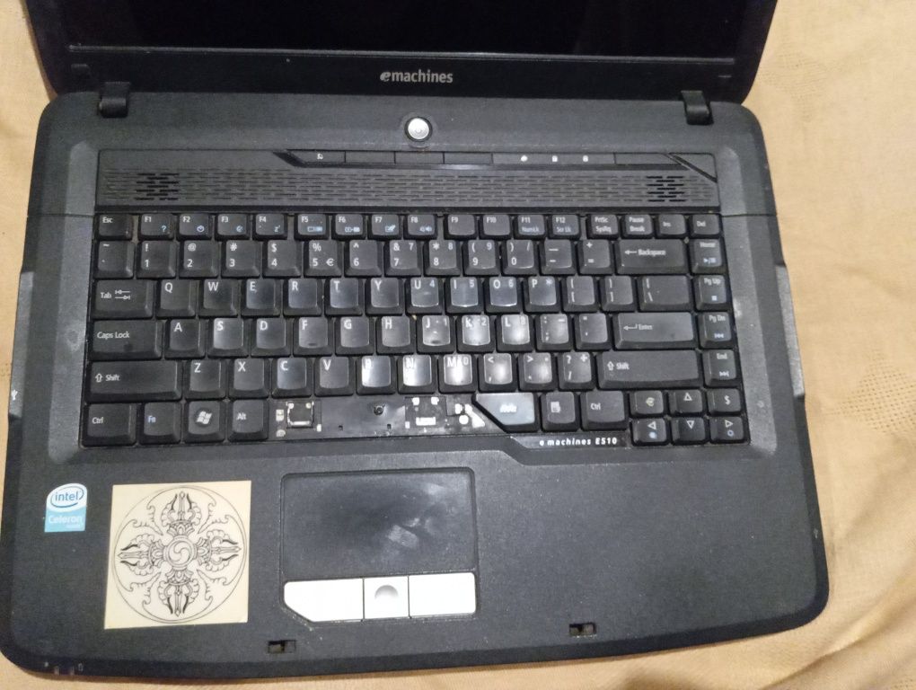 Laptop emachines E510