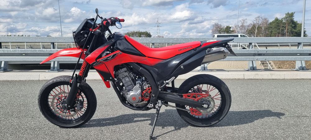 Honda crf 250M mały przebieg