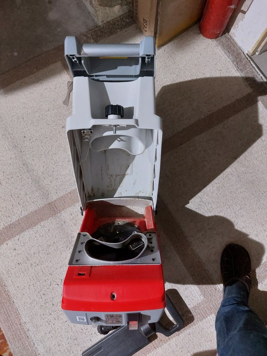 Rozdrabniacz do gałęzi Ikra  IMH  2500 W