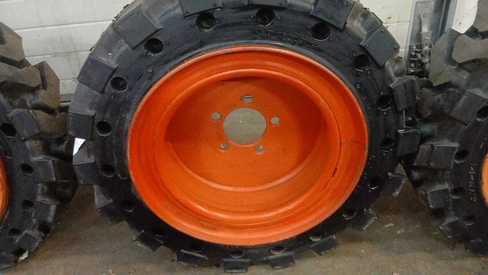 Koło opona pełna solid 5.70-12 Bobcat S70 wózek widłowy bliźniak