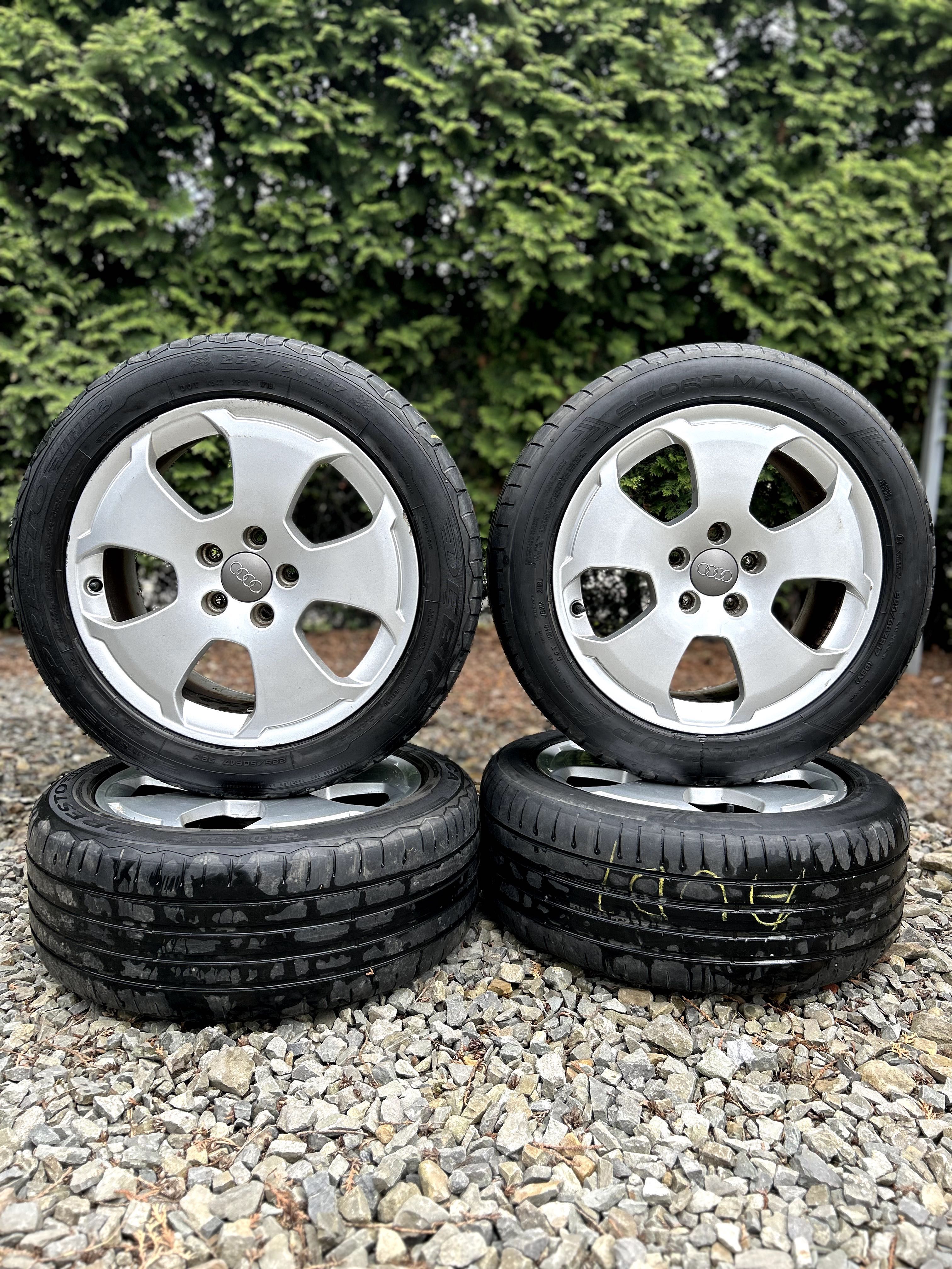 Felgi 5x112 oryginalne  Audi 7,5j Bardzo ładne opony lato 17 cali