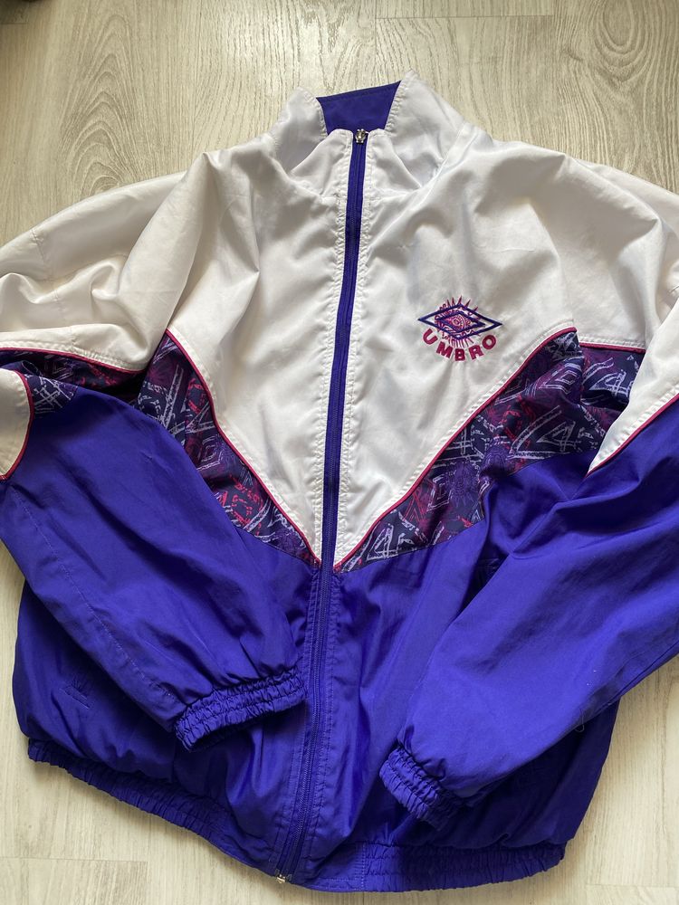 вінтажна вітровка umbro