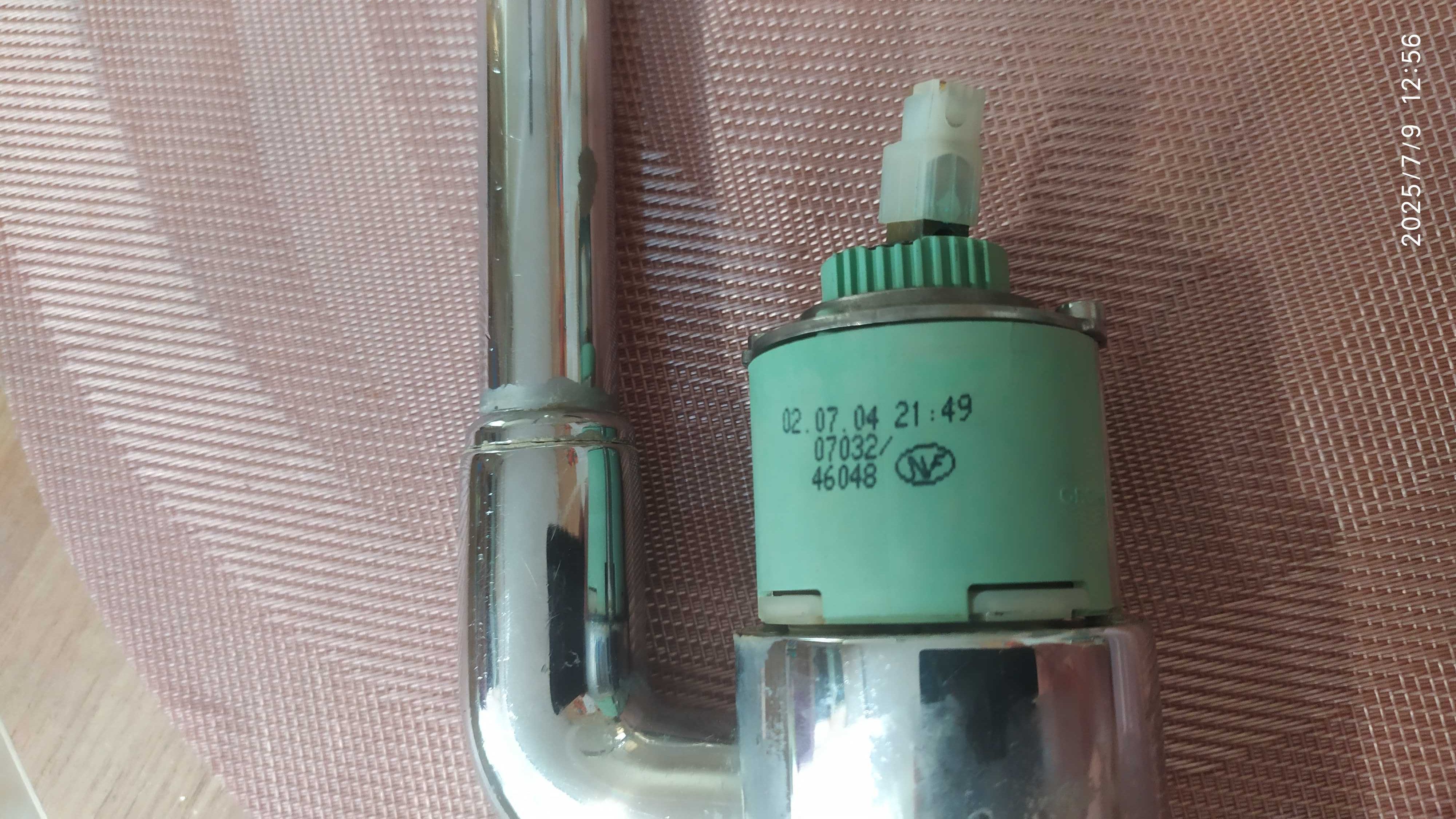 GROHE кран, змішувач кухонний б/в продам