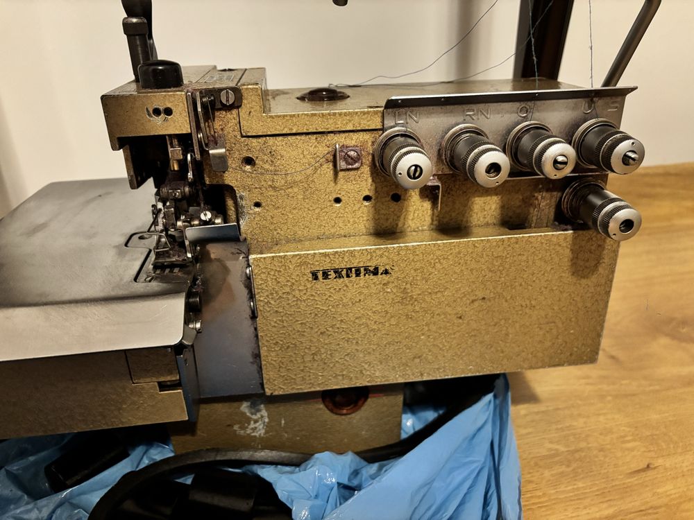 Owerlok Textima B27