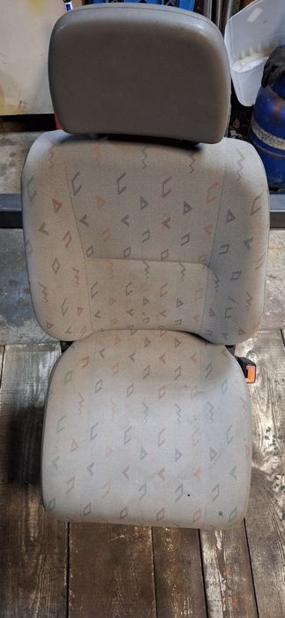 Fotel pasażera vw lt pojedyńczy z podstawą