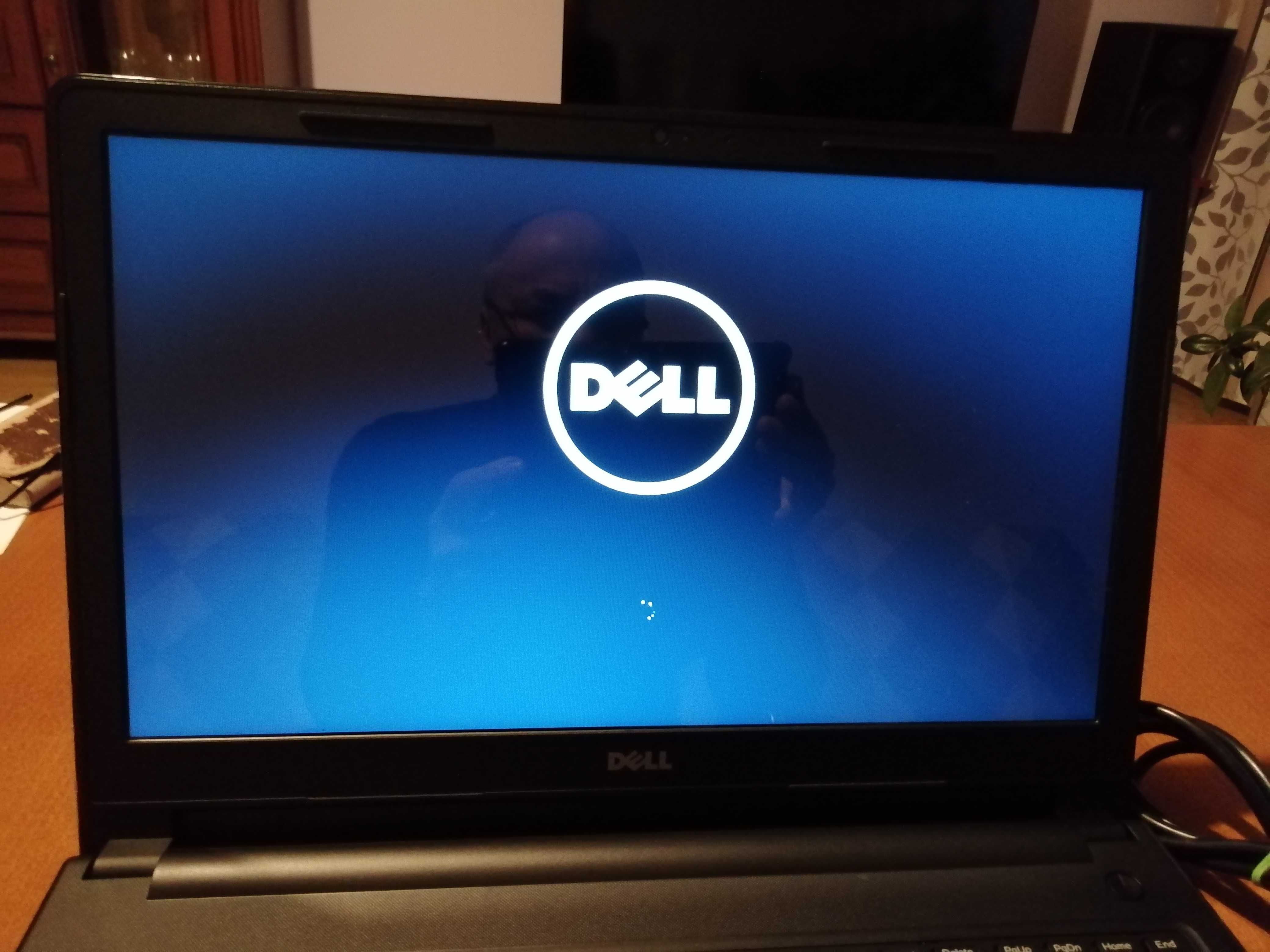 Dell lnspiron 15 3000 Series dotykowy ekran jak nowy