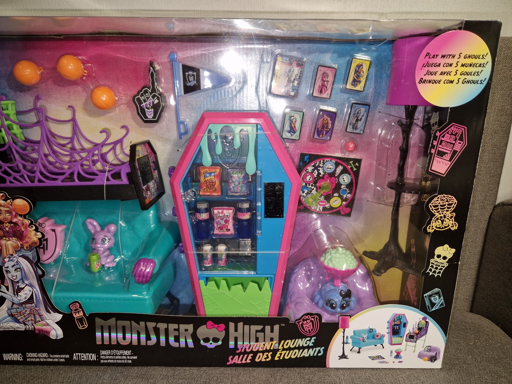 Набір monster high students lounge coffin bean монстер хай