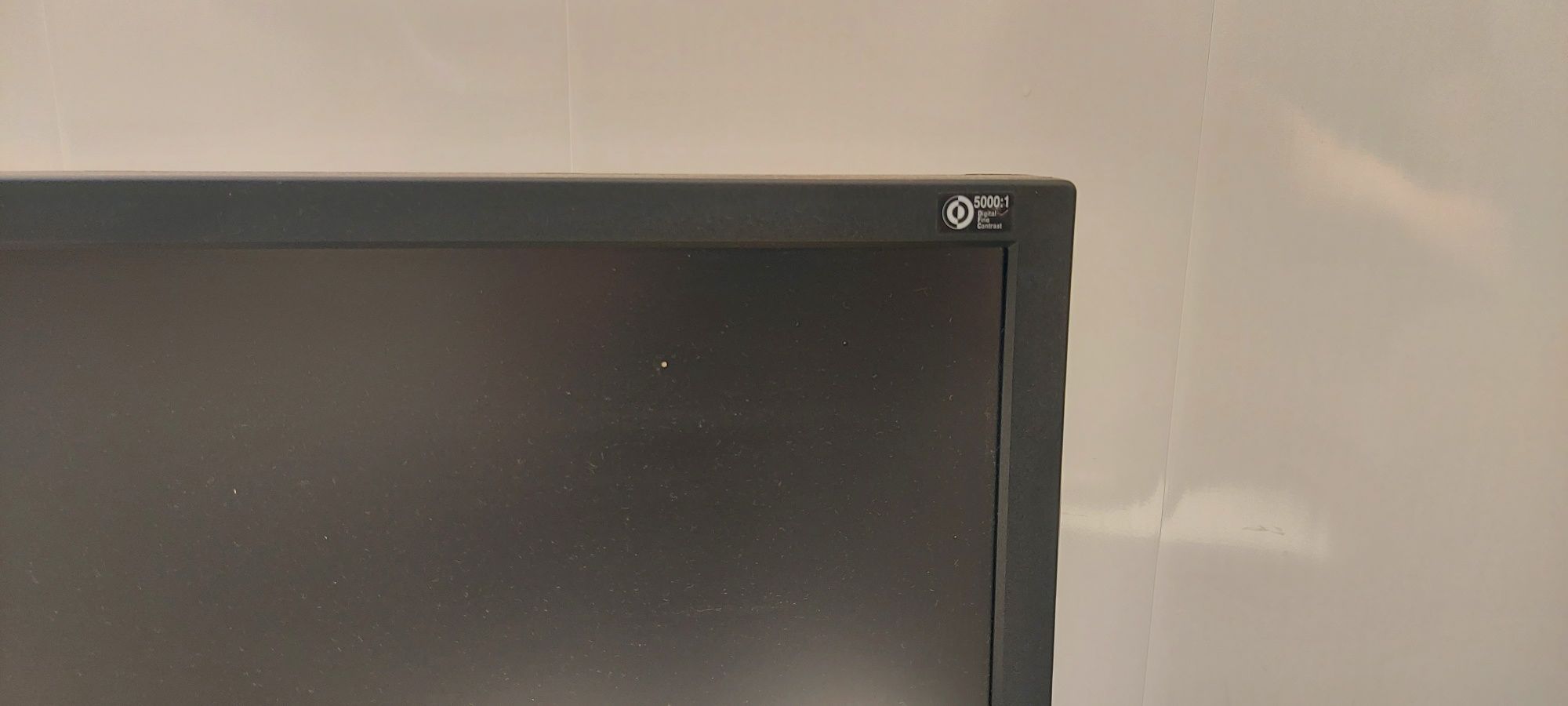 Монитор LG, в отличном состоянии