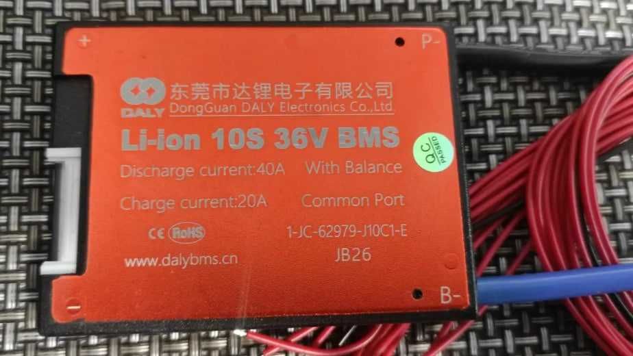 Плата захисту акумулятора BMS Daly 10S 40A 36v li-ion