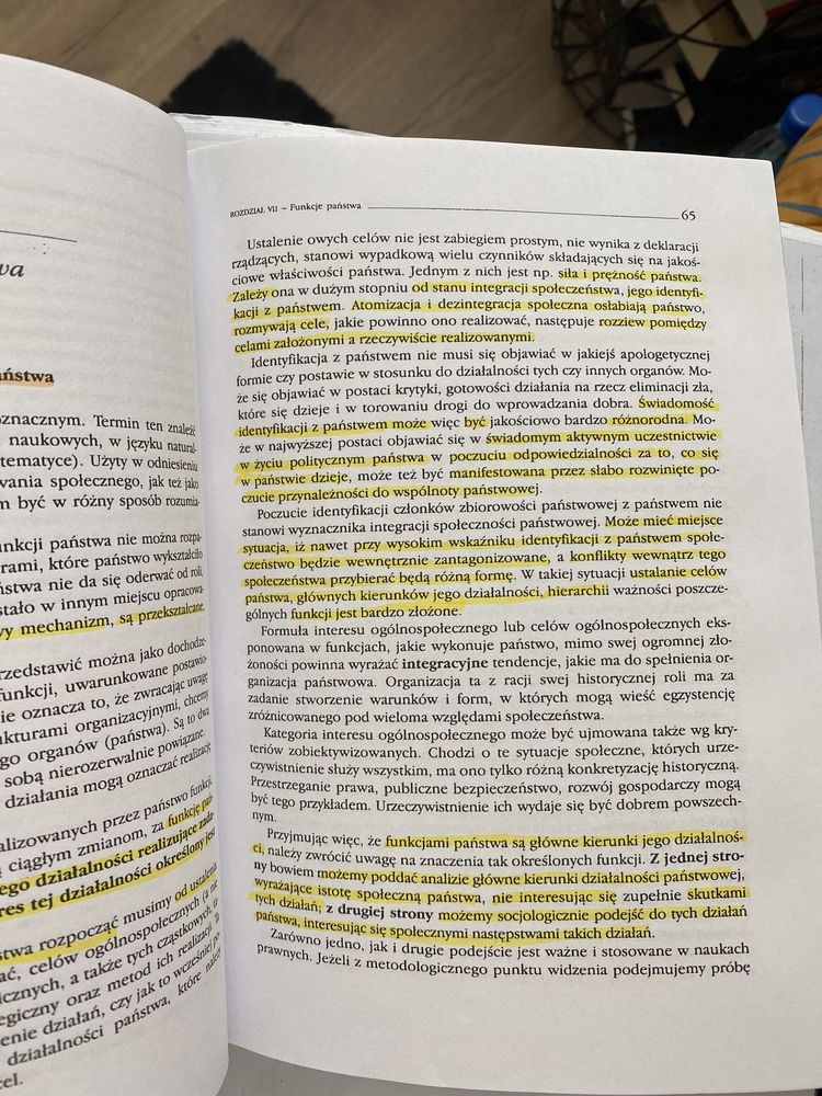 Wprowadzenie do nauki o państwie i prawie