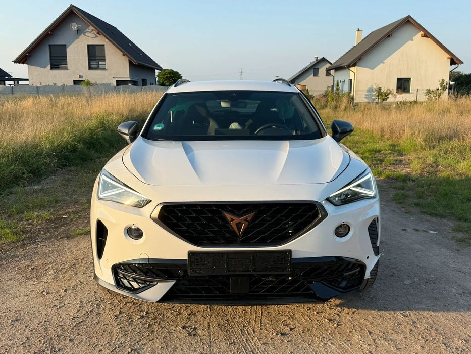 Cupra Formentor Cupra Formentor VZ E-Hybrid 245KM NISKI PRZEBIEG, dobrze wyposażony!!!