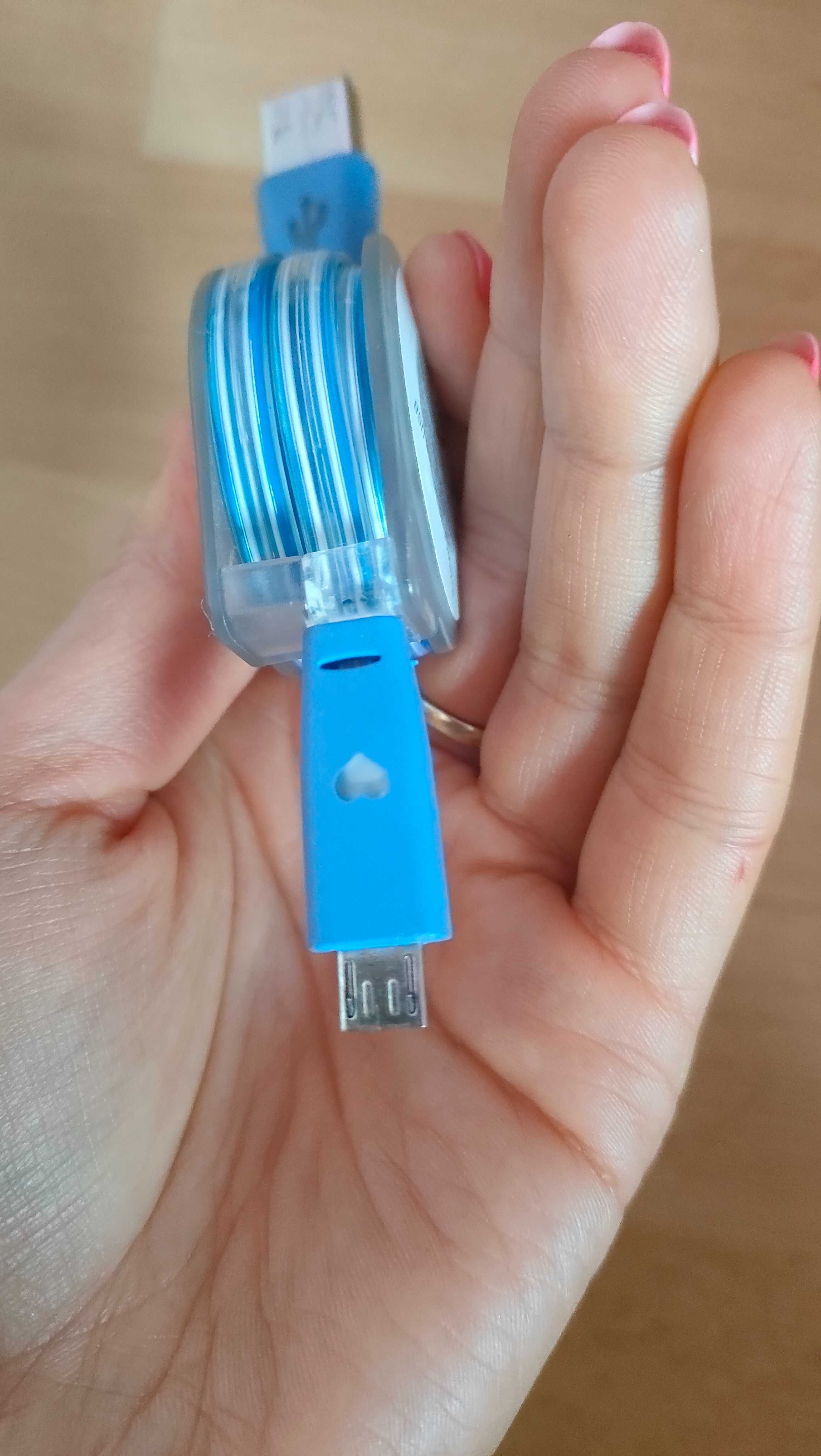 niebieski kabel USB typu B