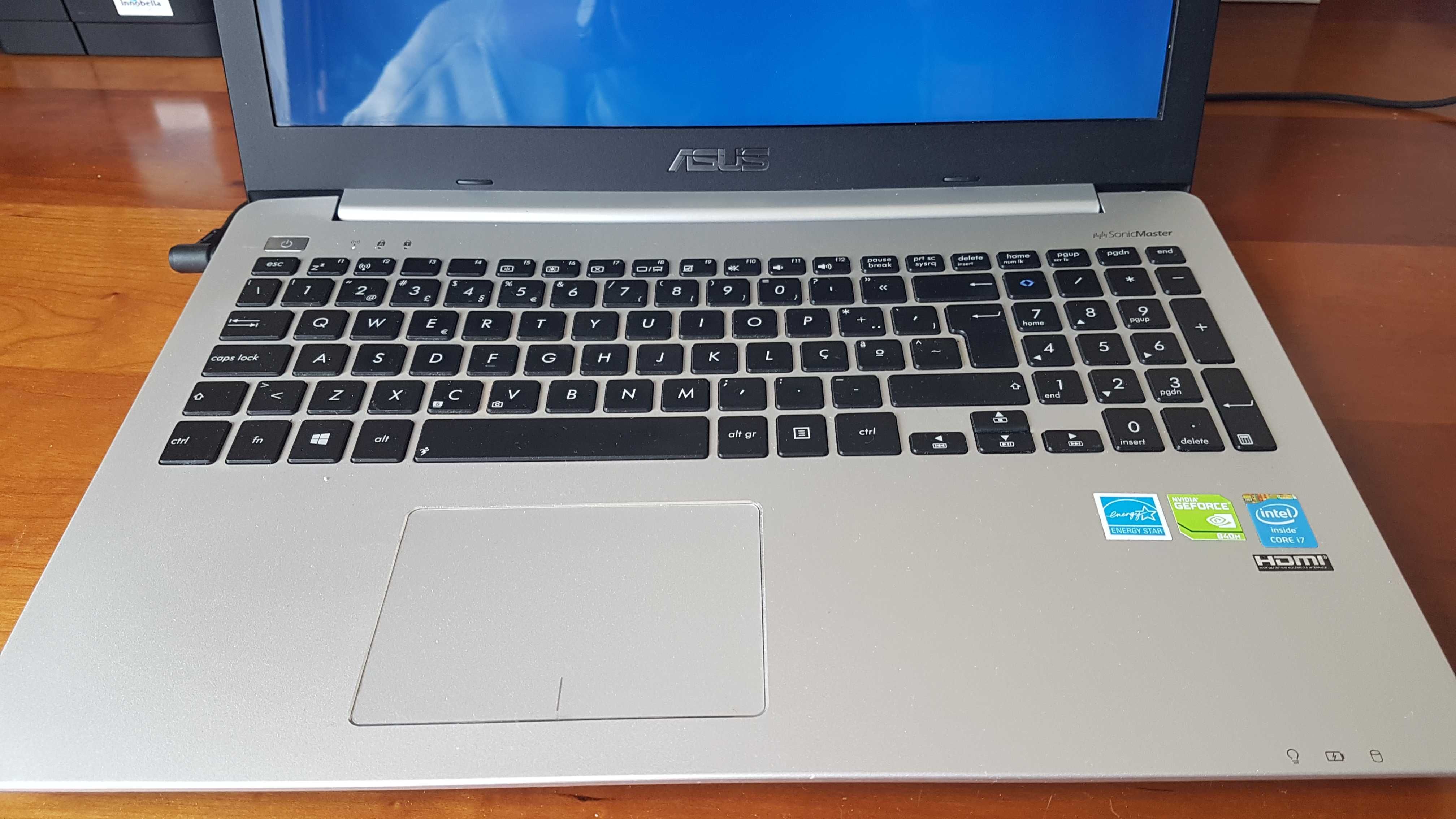 Portátil Asus Intel Core™ i7 - Modelo: K551LN