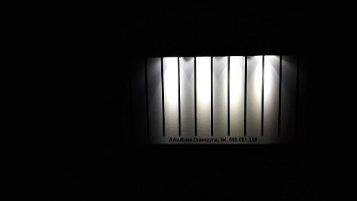 Tablica podświetlana - sygnalizacyjna do feedera- drgająca szczytówka