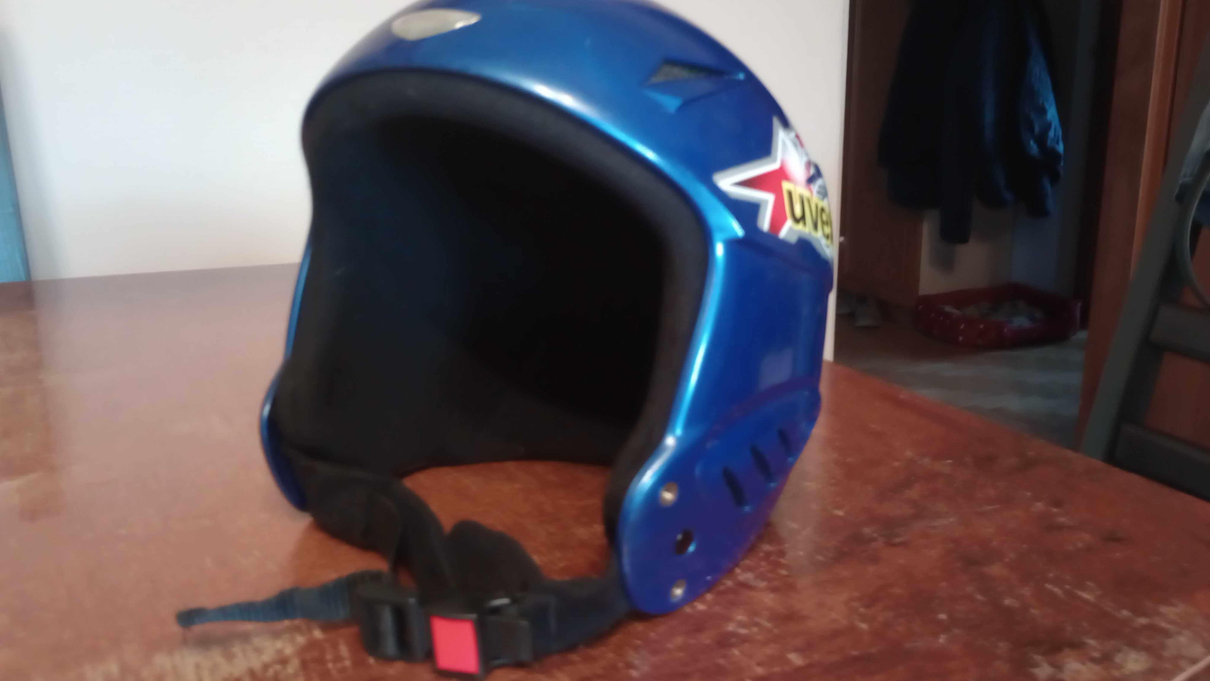 Kask narciarski. Uvex