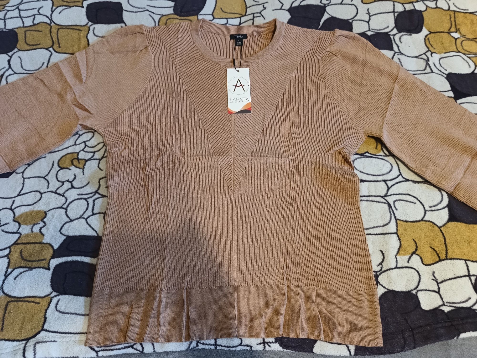 Sweter sweterek damski modny stylowy elegancki seksowny bluzka