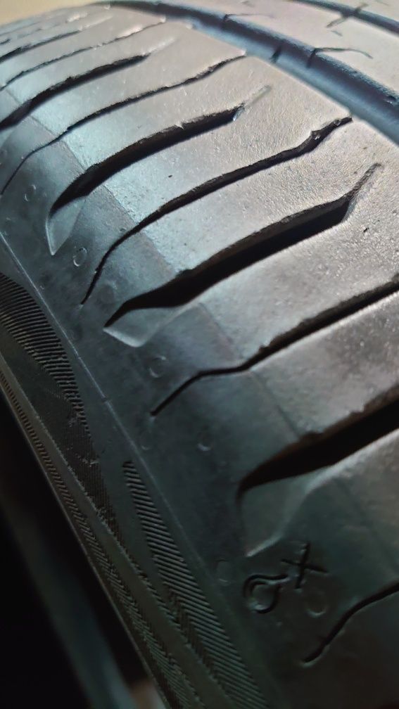 Пара летних шин Continental Eco Contact 6 SSR RUNFLAT 225/45 r19