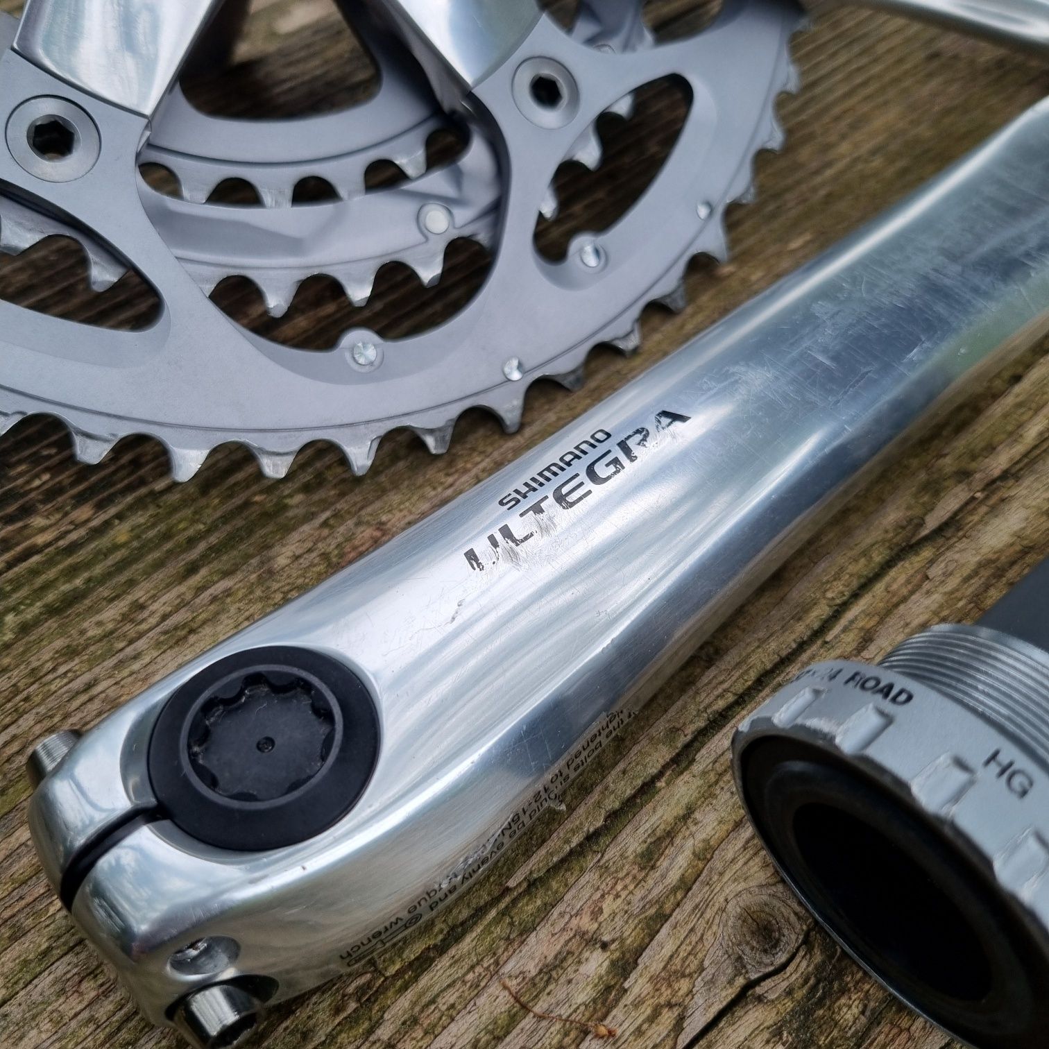 Korba szosowa. Shimano ULTEGRA. Suport.