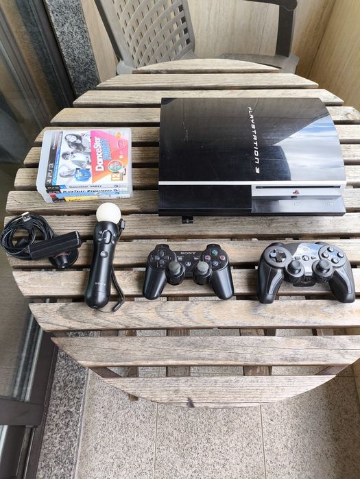 PlayStation 3 Oferta 3 Jogos, 2 Comandos, 1  Comando Move e Câmera