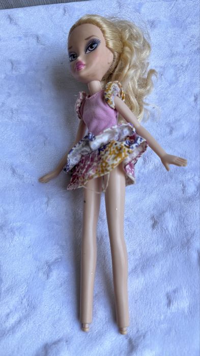 Lalka Cloe z serii Bratz