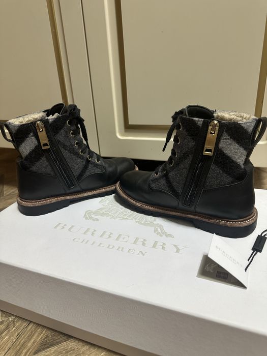 Дитяче зимове взяття Burberry
