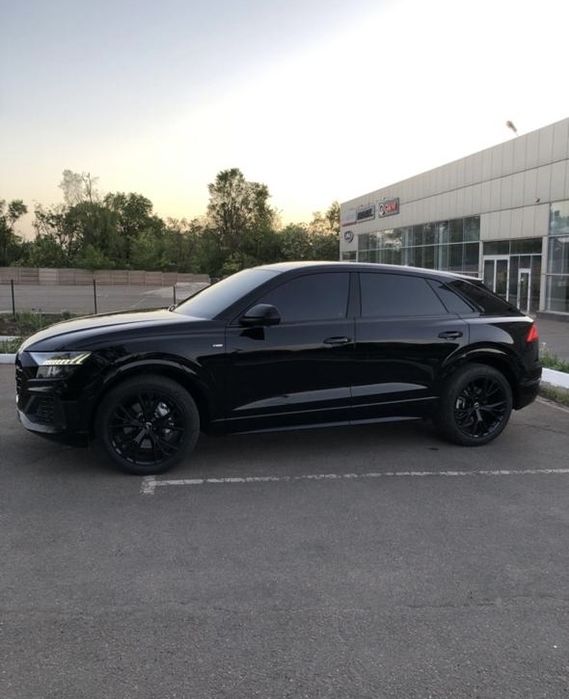 Продам Q8 європа