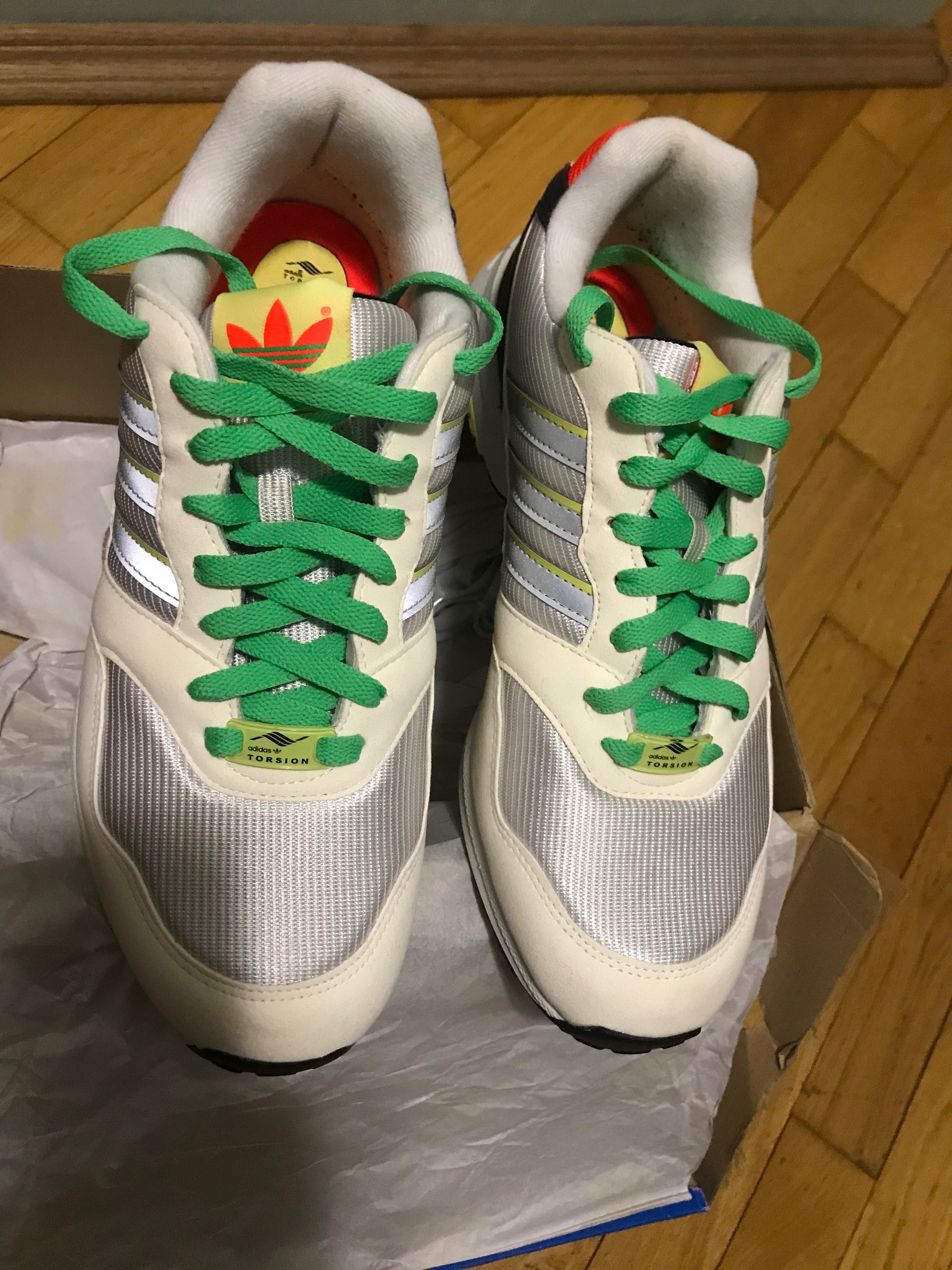 Продам шикарні кросівки Adidas ZX 1000,8000,700,750