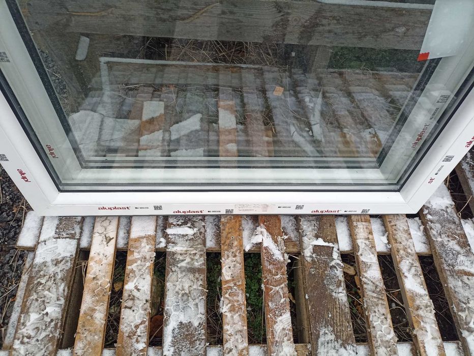 Okno pcv fix 96/252 białe