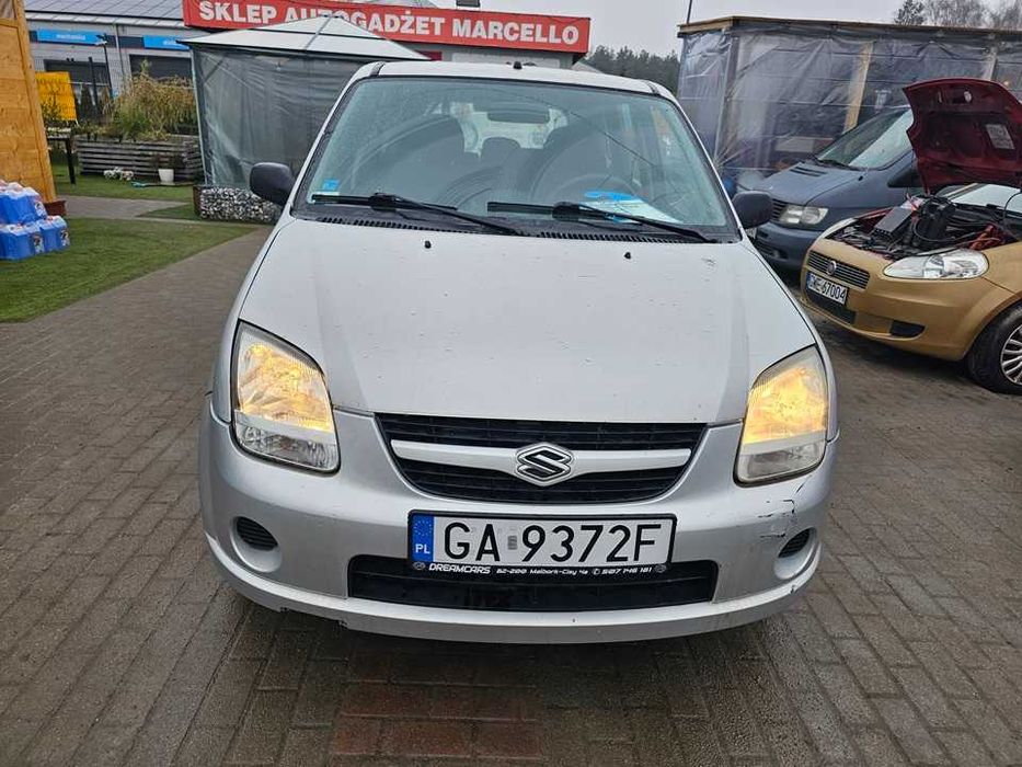 Suzuki Ignis 2007r/1.3 benzyna/opony zimowe/opłaty aktualne/93KM