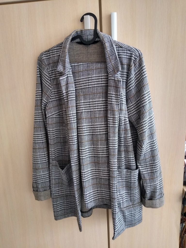 Garnitur ze spodniami w pepitkę S/M