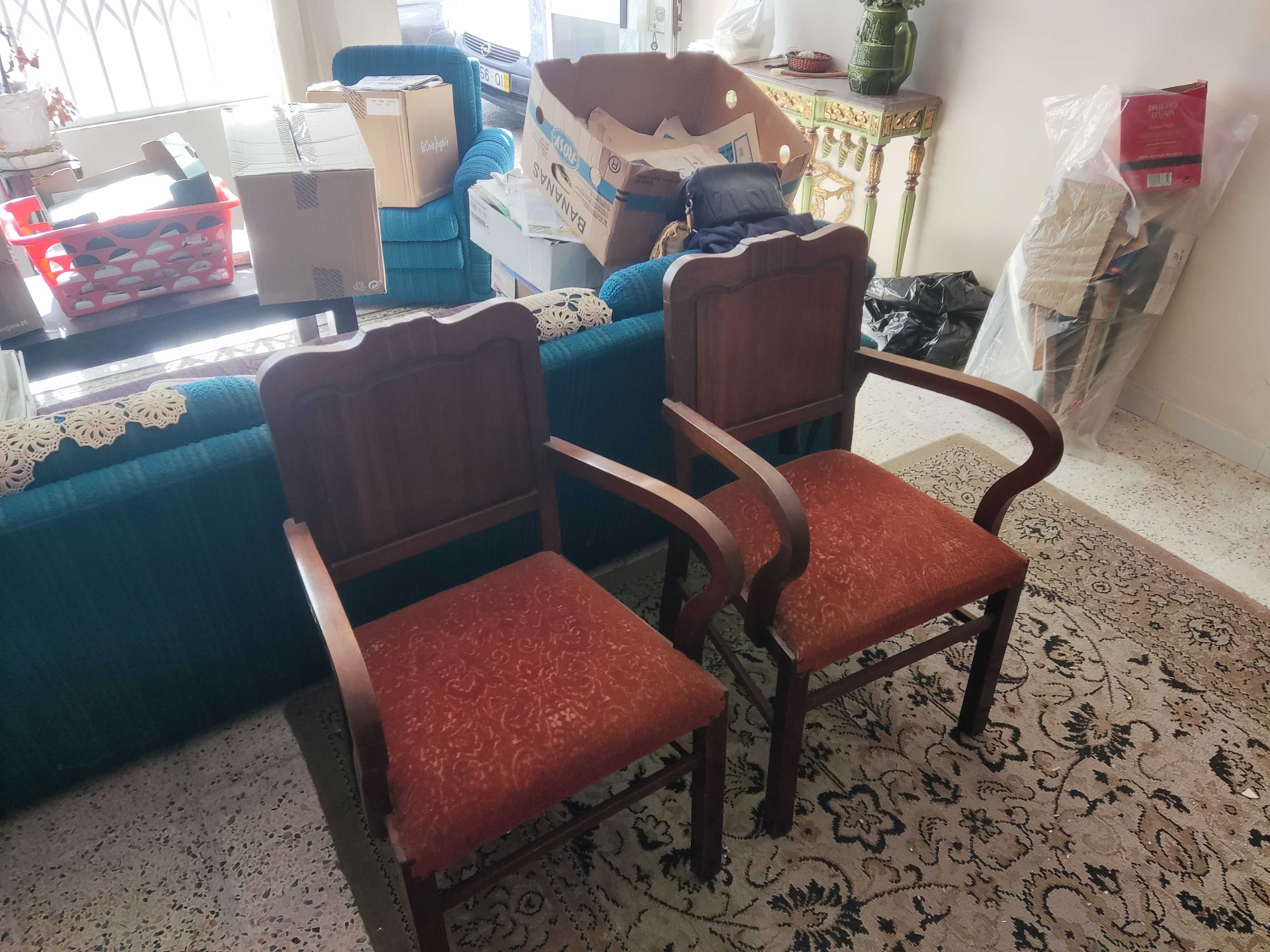 Mesa antiga extensível impecável