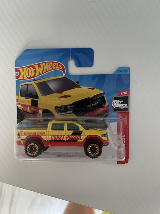 Sprzedam Hot wheels TH