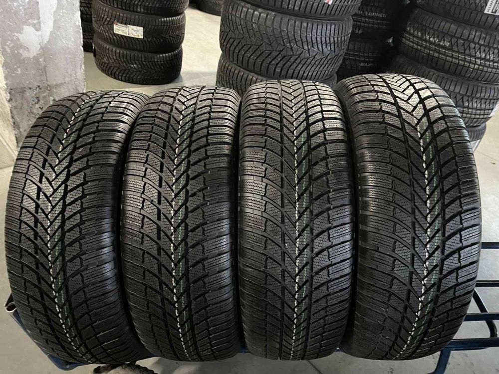 235/60/19 R19 Bridgestone Blizzak LM005 4шт нові зима
