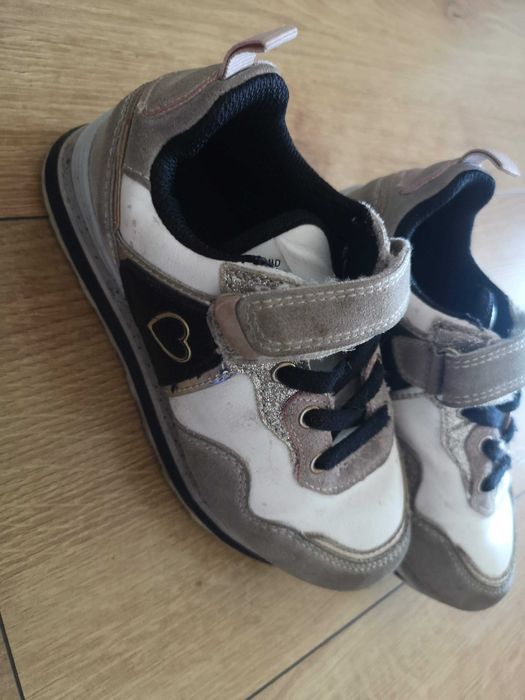 Buty sportowe 28
