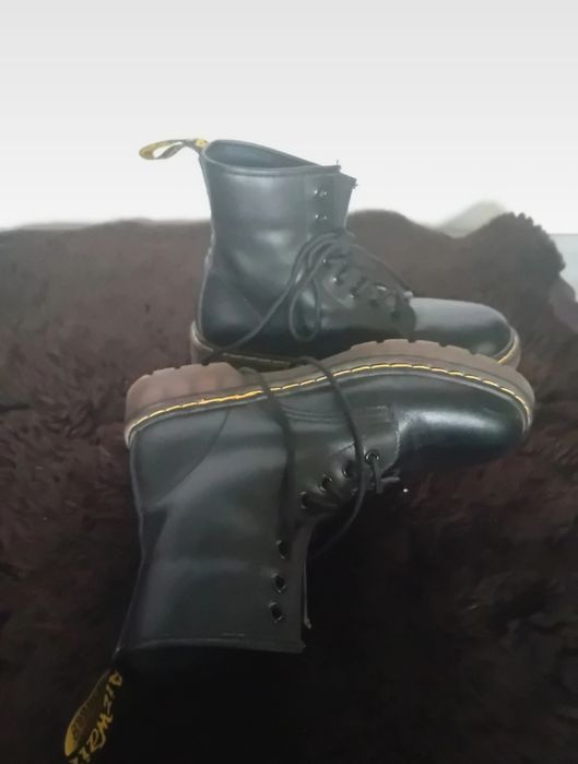 MARTENSY, rozmiar 40 z wklejoną wkładką.