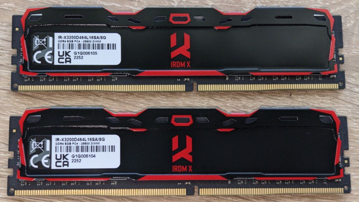 GOODRAM IRDM X DDR4 2x8Gb 2666 Мгц CL16