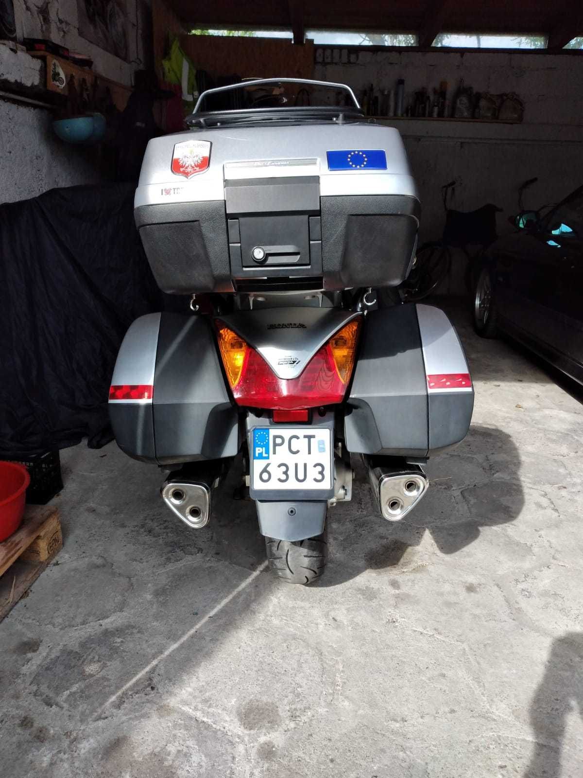 motocykl Honda St 1300 Pan European