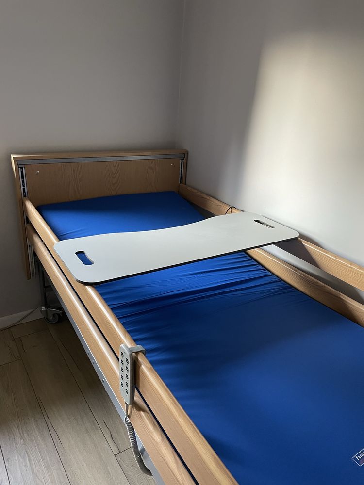 Łóżko rehabilitycyjne wraz z materacem