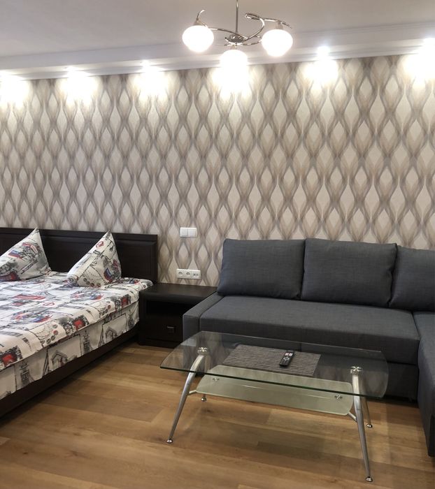 1 кімн.кв-ра у центрі Словʼянська