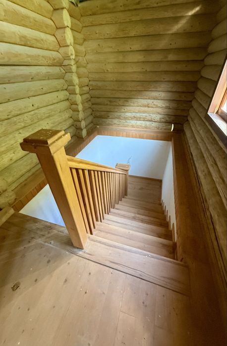 Будинок 290м2, Карпати, м. Свалява