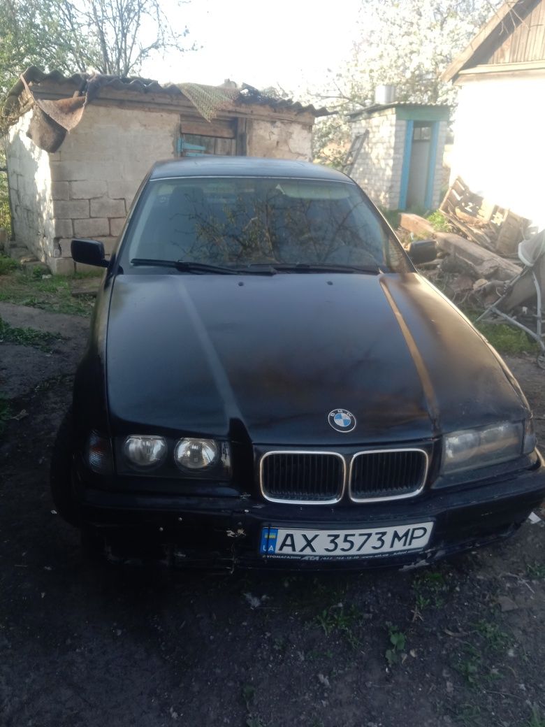 BMW 316i на ходу