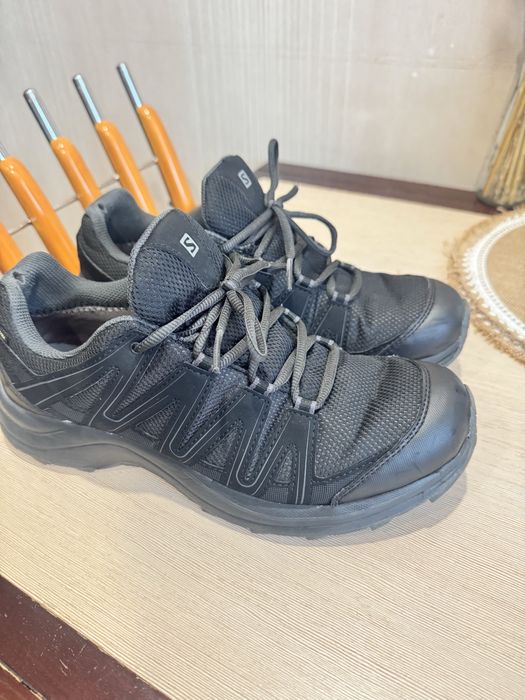 Кроссовки salomon с мембраной gore-tex 44 usa10