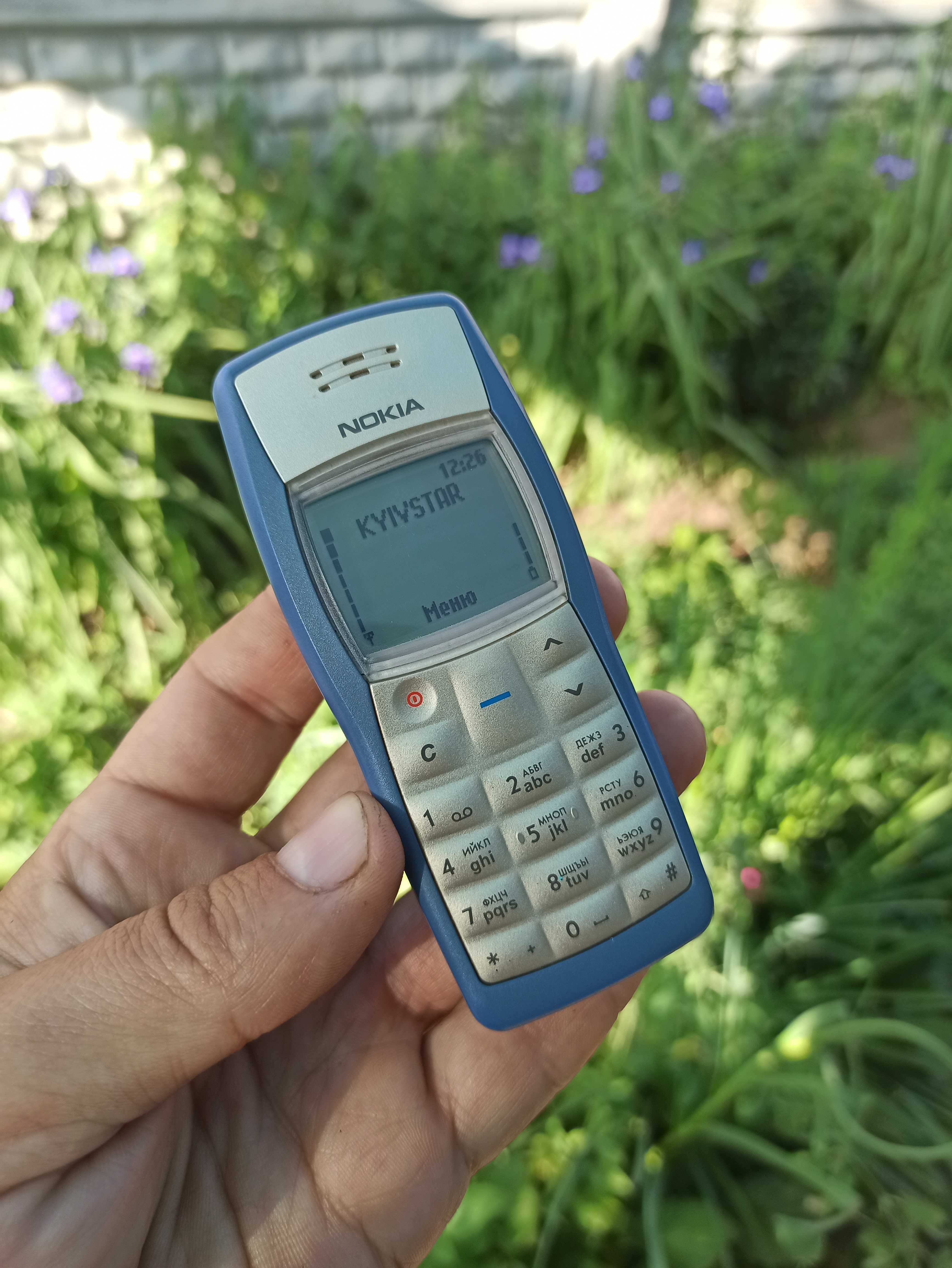 Продам Nokia 1100
