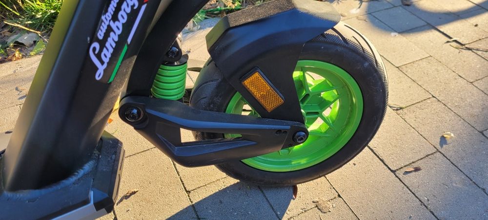 Hulajnoga elektryczna  lamborghini al2