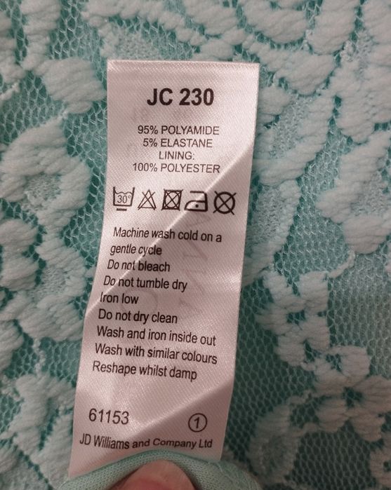 Miętowa koronkowa wizytowa sukienka Joanna Hope