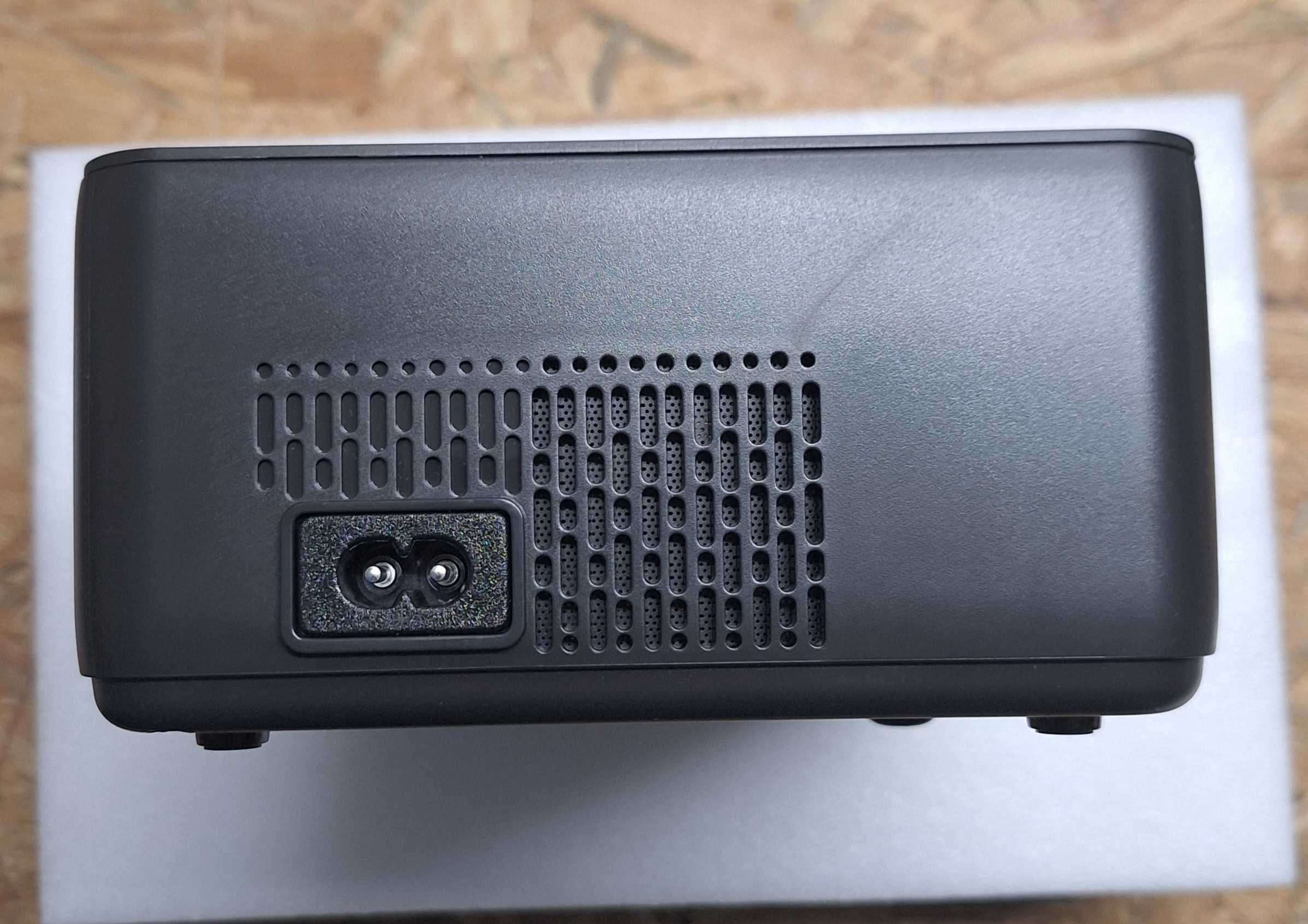 Projektor LCD WEWATCH V10PRO czarny