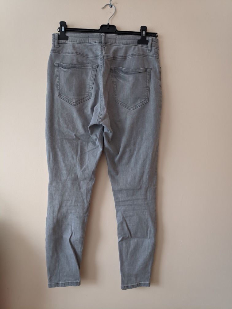 Spodnie jeansowe damskie rozmiar L