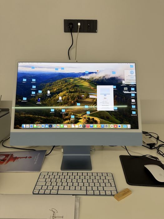 Mac 24 polegadas M3 256 gb 8 ram