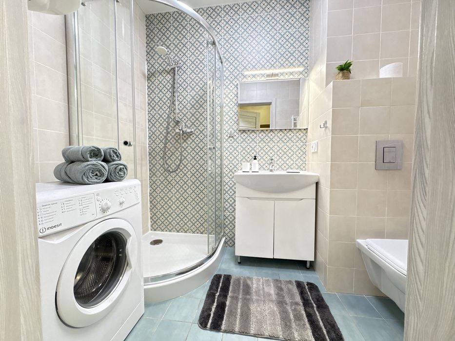 (8)Квартира подобово ЖК Рогатинський Люкс Центр Зоопарк новий ремонт