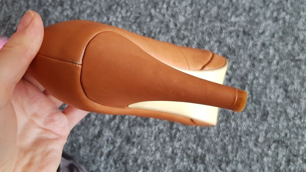 Nowe buty, szpilki rozmiar 37